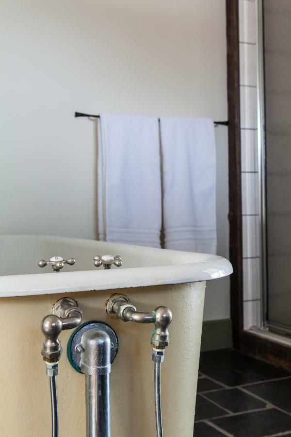 Bed and Breakfast Whitford House And Twin View Barn Addison Esterno foto